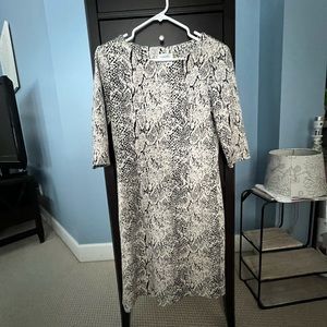 Calvin Klein 3/4 sleeve snakeskin pattern dress